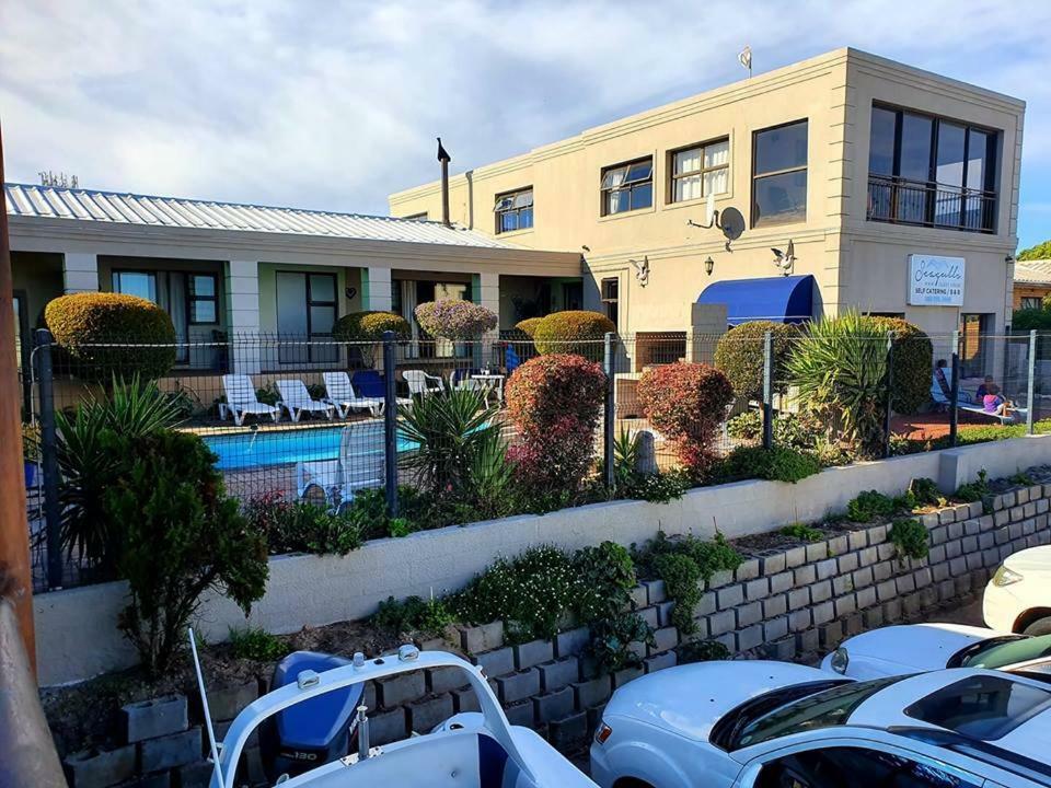 Seagulls Guest House Langebaan Buitenkant foto
